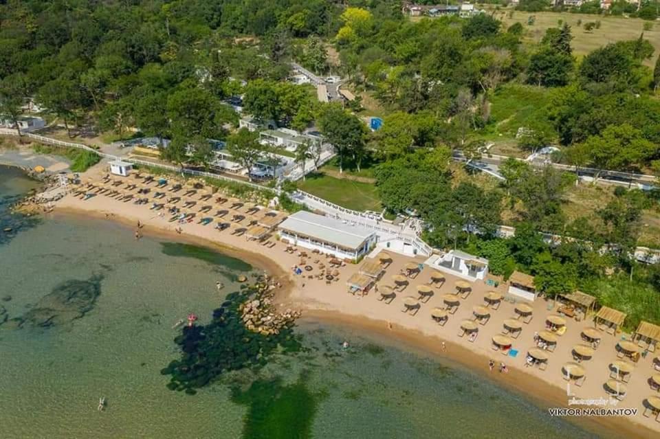 Captain'S Island Deluxe Cernomoreț Exterior foto